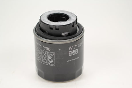 W 712/90 oil filter (spin-on)