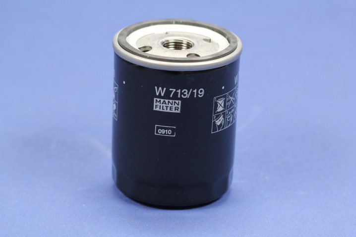 W 713/19 oil filter spin-on