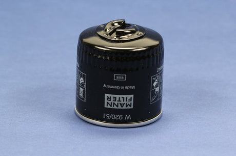 W 920/51 oil filter (spin-on)