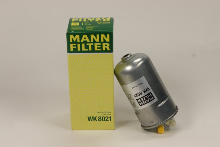 WK 8021 fuel filter