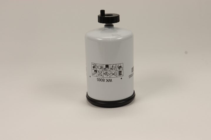 WK 8065 fuel filter spin-on