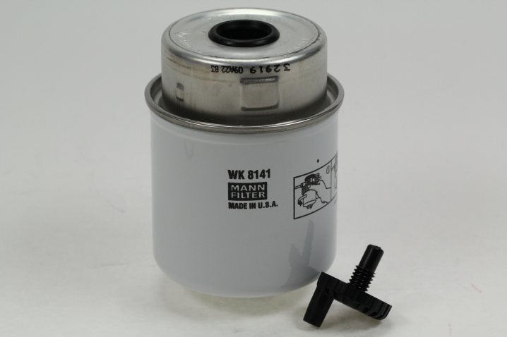 WK 8141 fuel filter spin-on