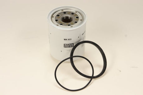 WK 933 x fuel filter spin-on