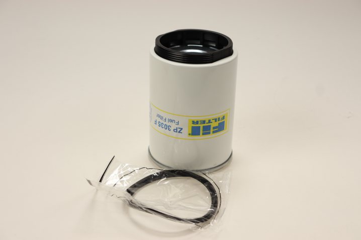 ZP3035F fuel filter spin-on